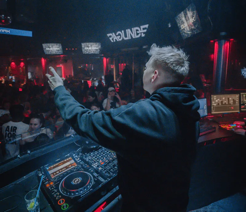 RAGUNDE @ Club Max
